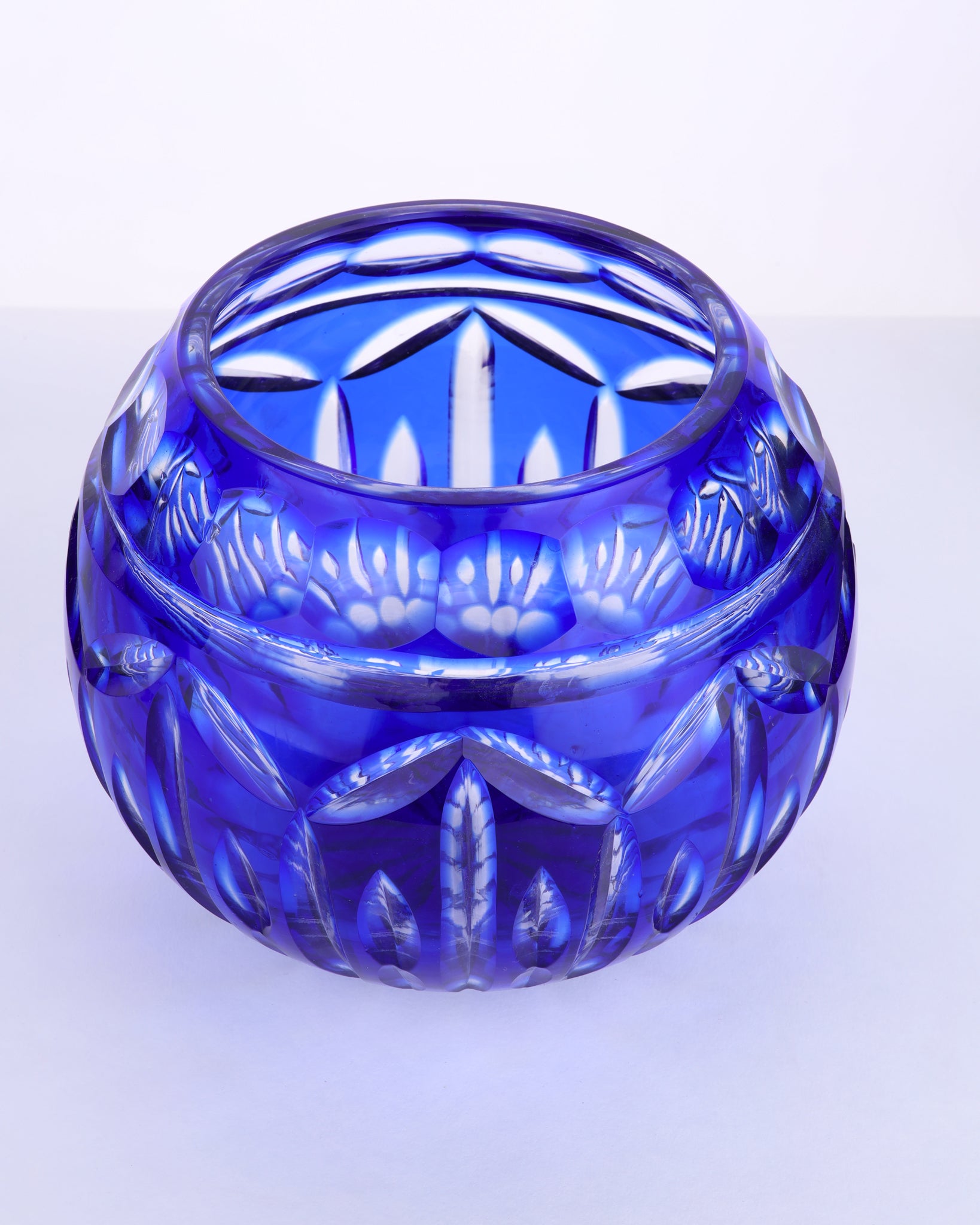 Neelam - Crystal Vase