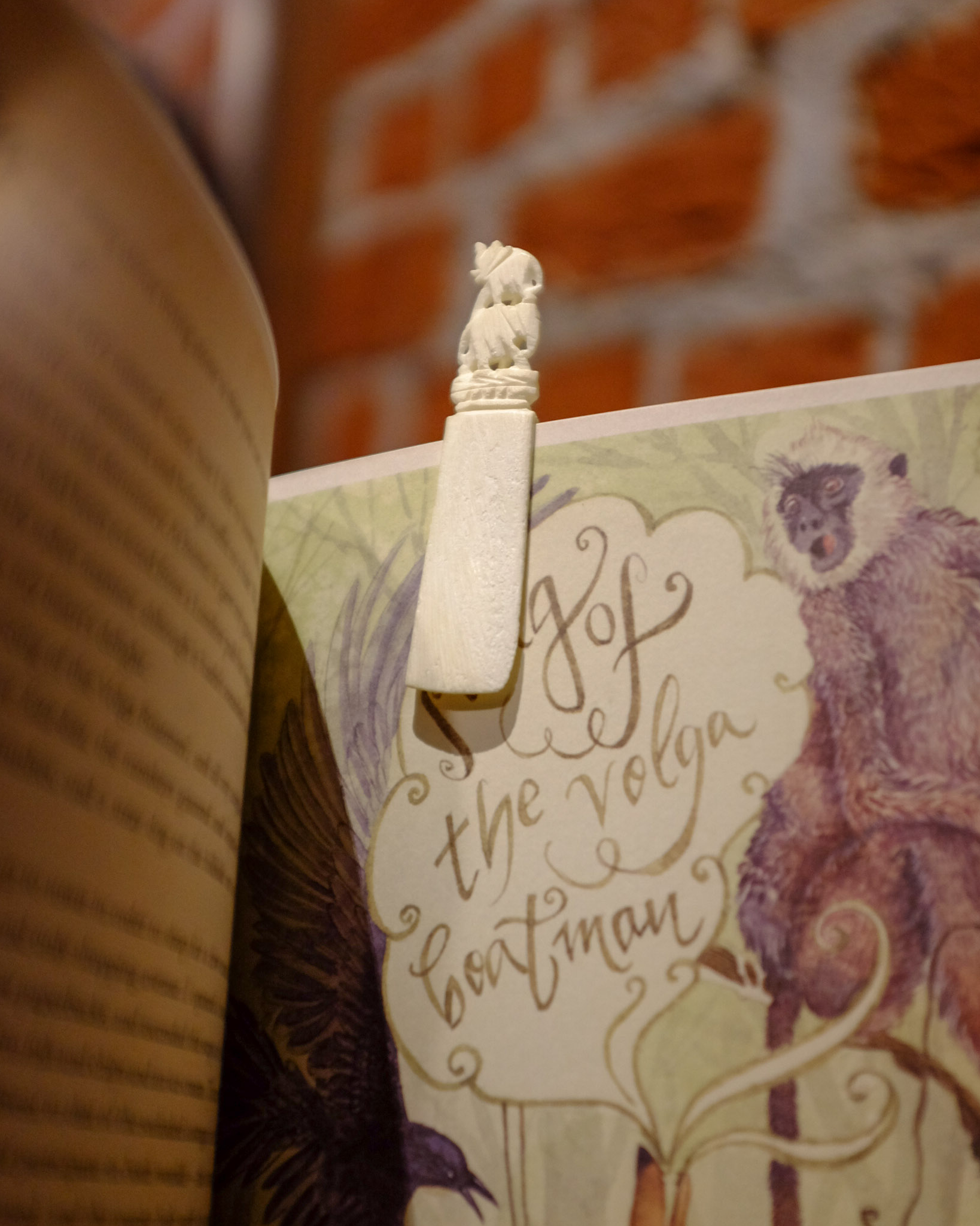 Safar Camel Bone bookmark
