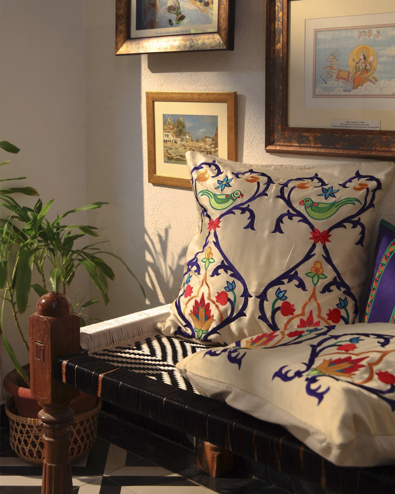 Tutinama Cushion Cover