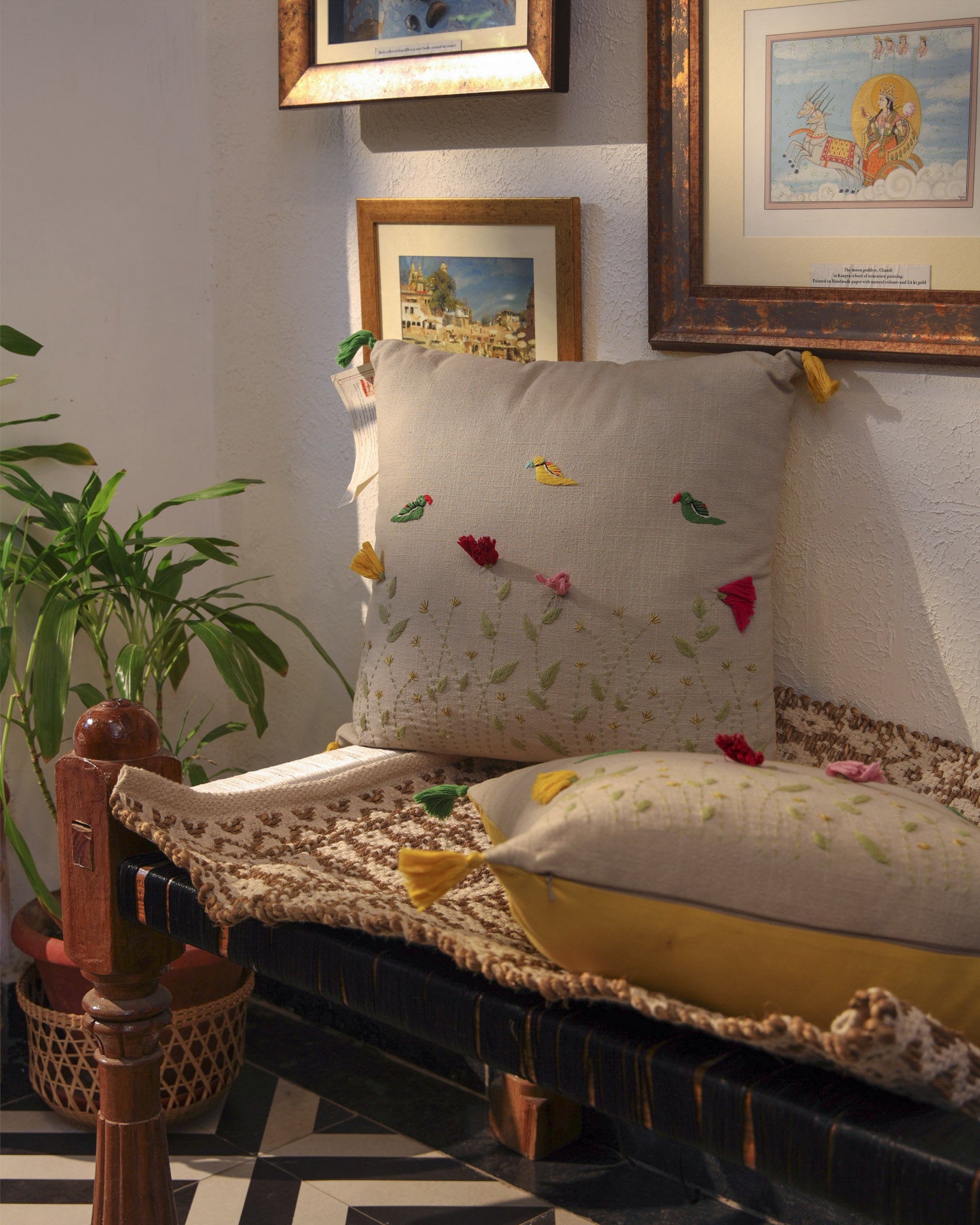 Masnavi Cushion