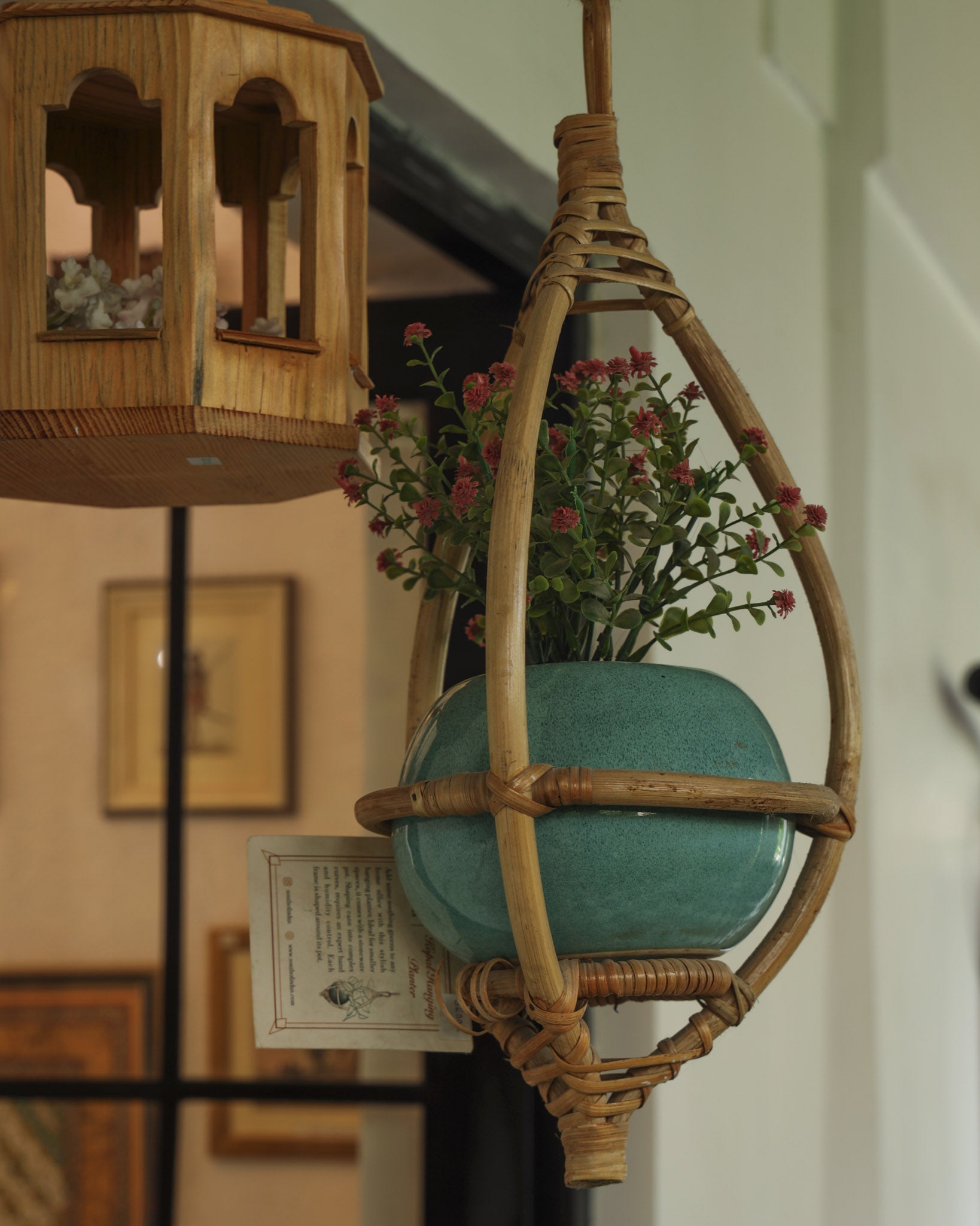 Kopal Hanging Planter