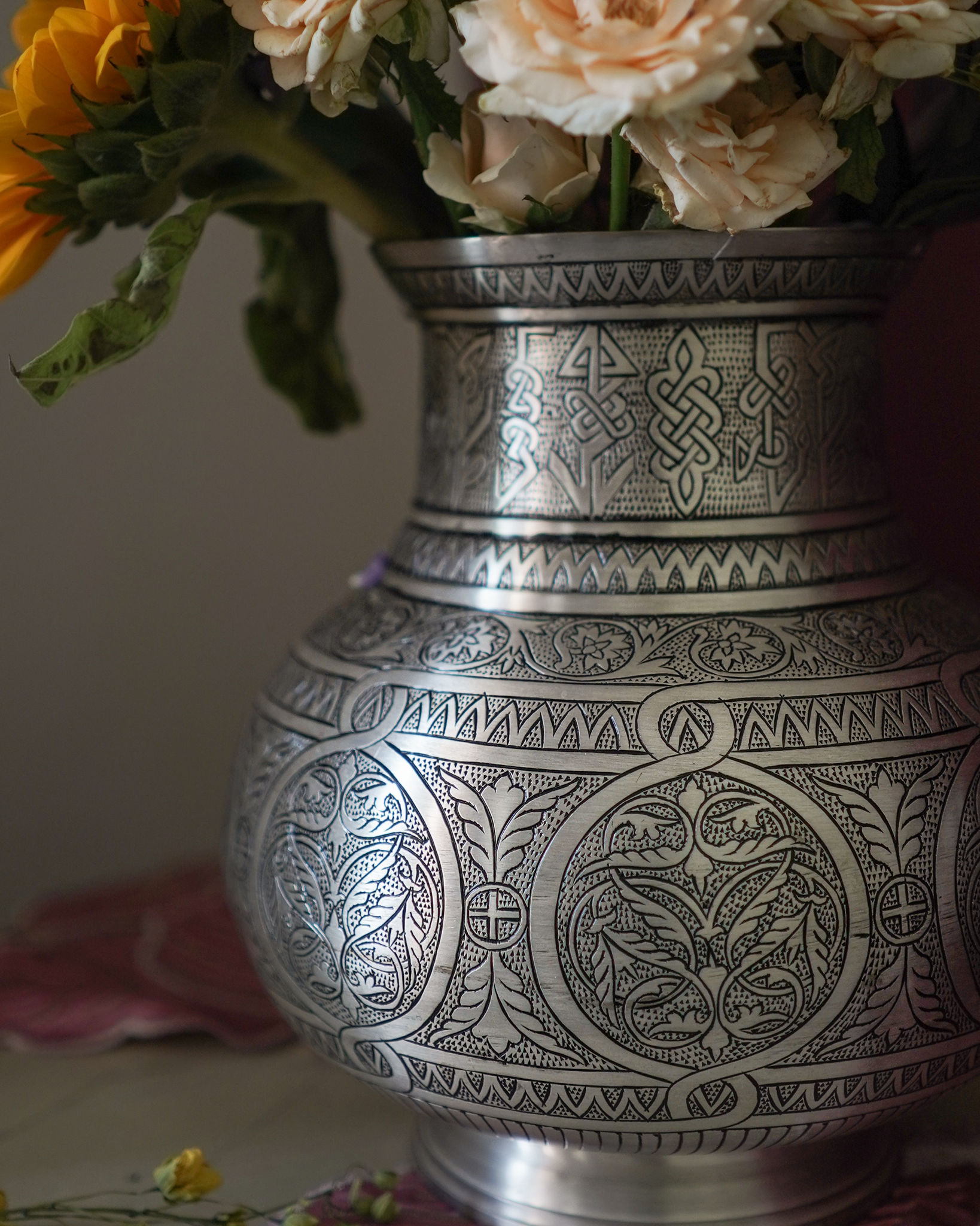 Zohreh Vase
